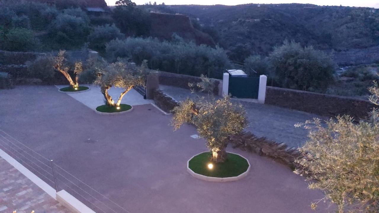 Casalagata Villa Alcántara Buitenkant foto